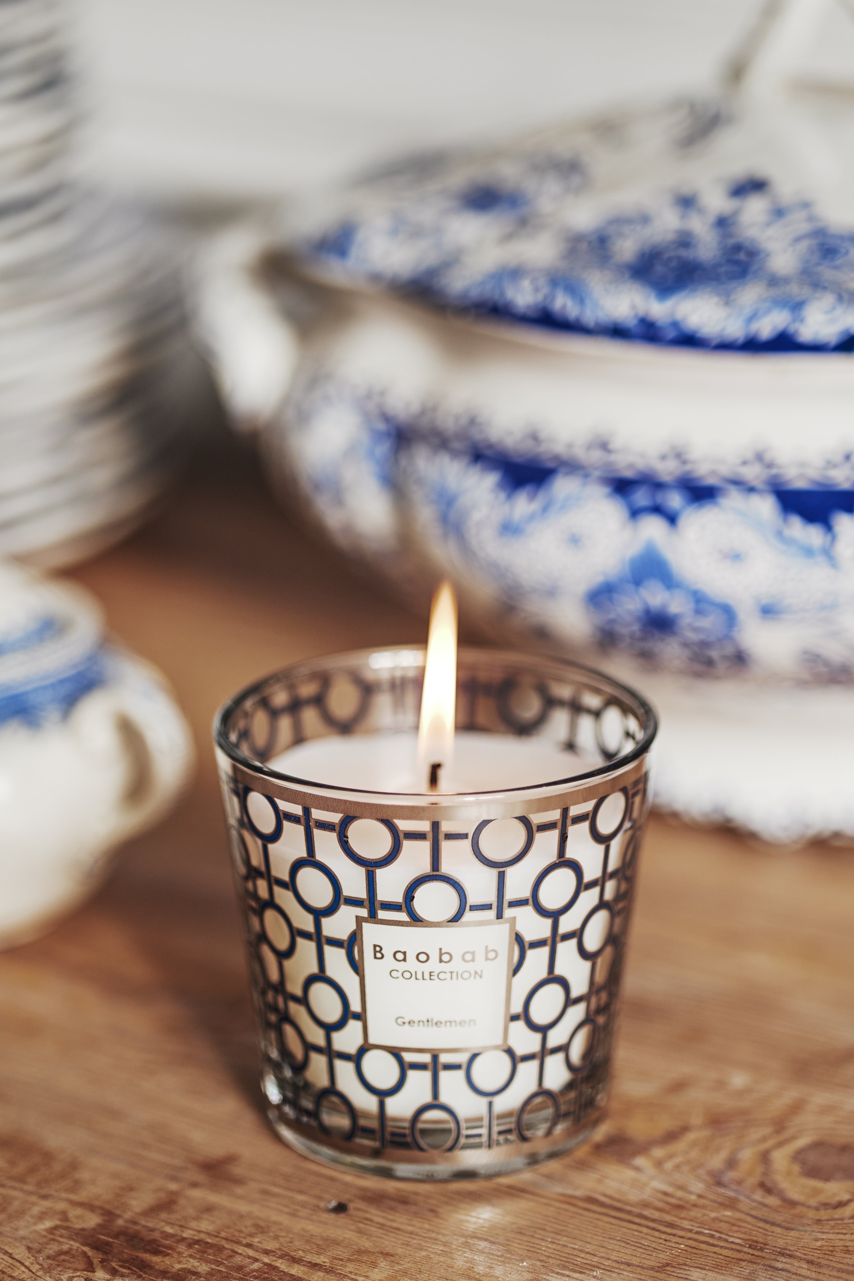 baobab-collection-my-first-baobab-gentlemen-bougie-190-g-bleue image 2