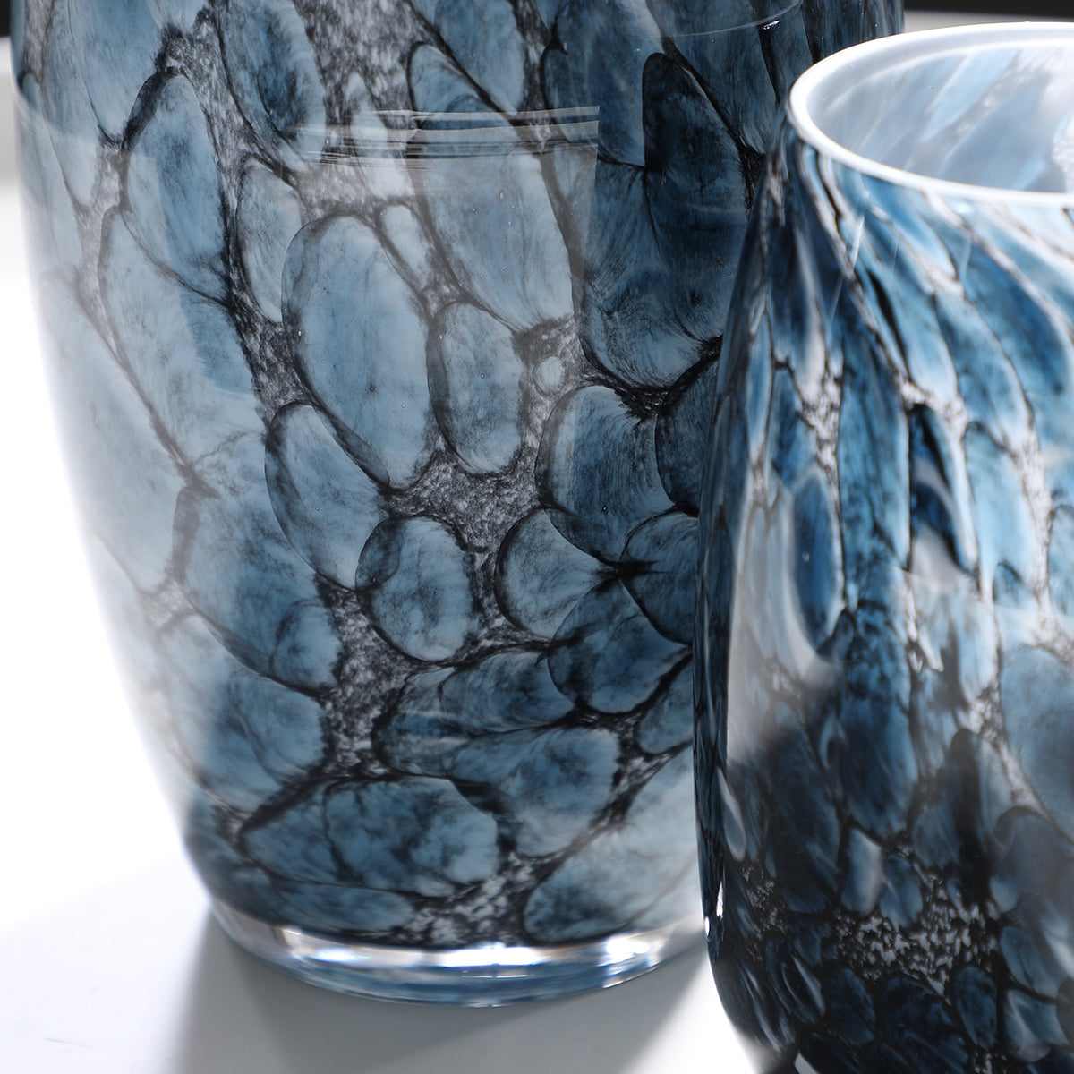 sia-antica-sea-petit-vase-verre-bleu-14-cm-tachet image 4