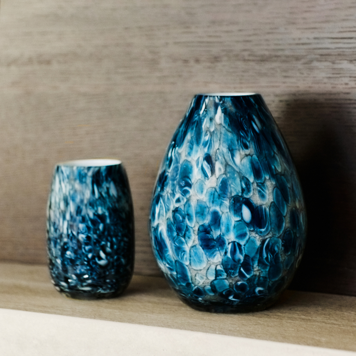 sia-antica-sea-petit-vase-verre-bleu-14-cm-tachet image 2