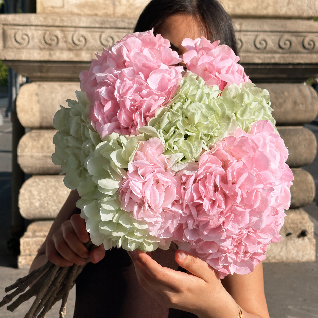 sia-deco-noah-tige-hortensia-artificiel-vert-63-cm-volume image 2