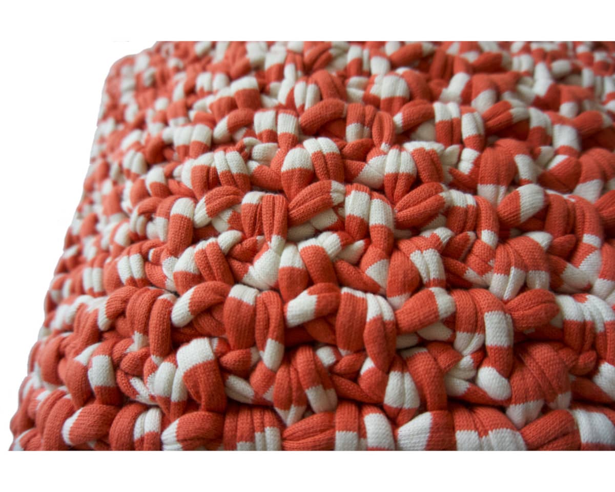 am-cla-coussins-coussin-crochet-orange-blanc-40x40-coton image 8