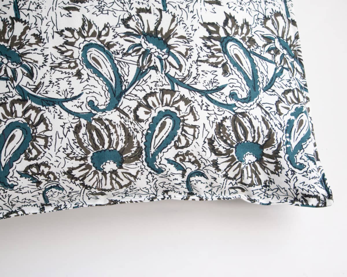 am-cla-coussins-housse-coussin-fleurs-marron-bleu-50x50 image 8