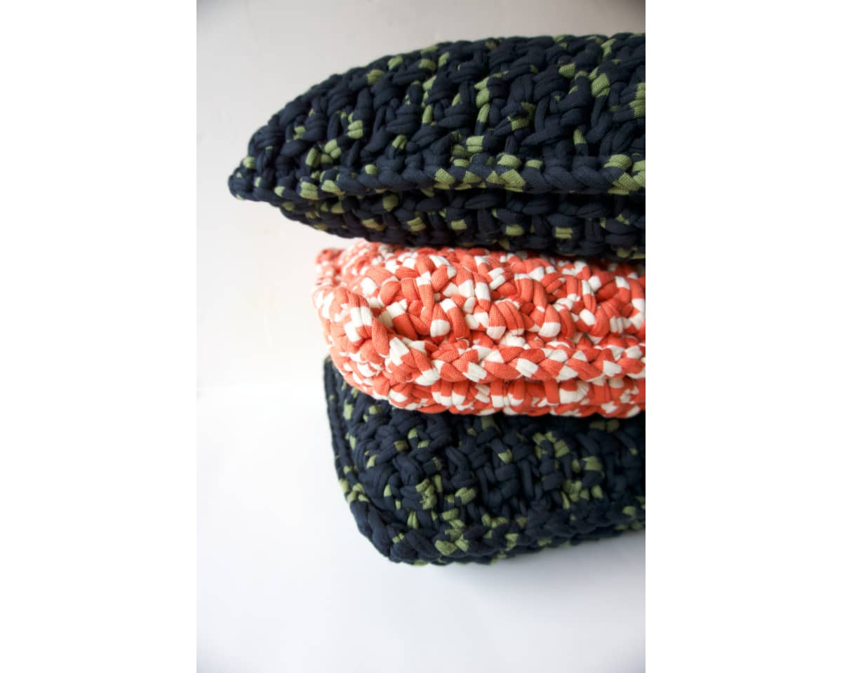 am-cla-crochet-noir-vert-coussin-40x40-coton-recycl image 8