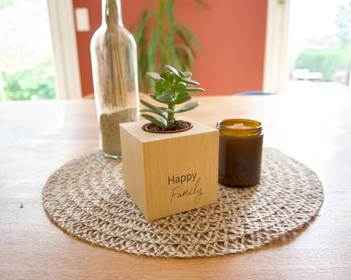am-cla-happy-family-cache-pot-bois-cube-9x9-ch-ne image 4