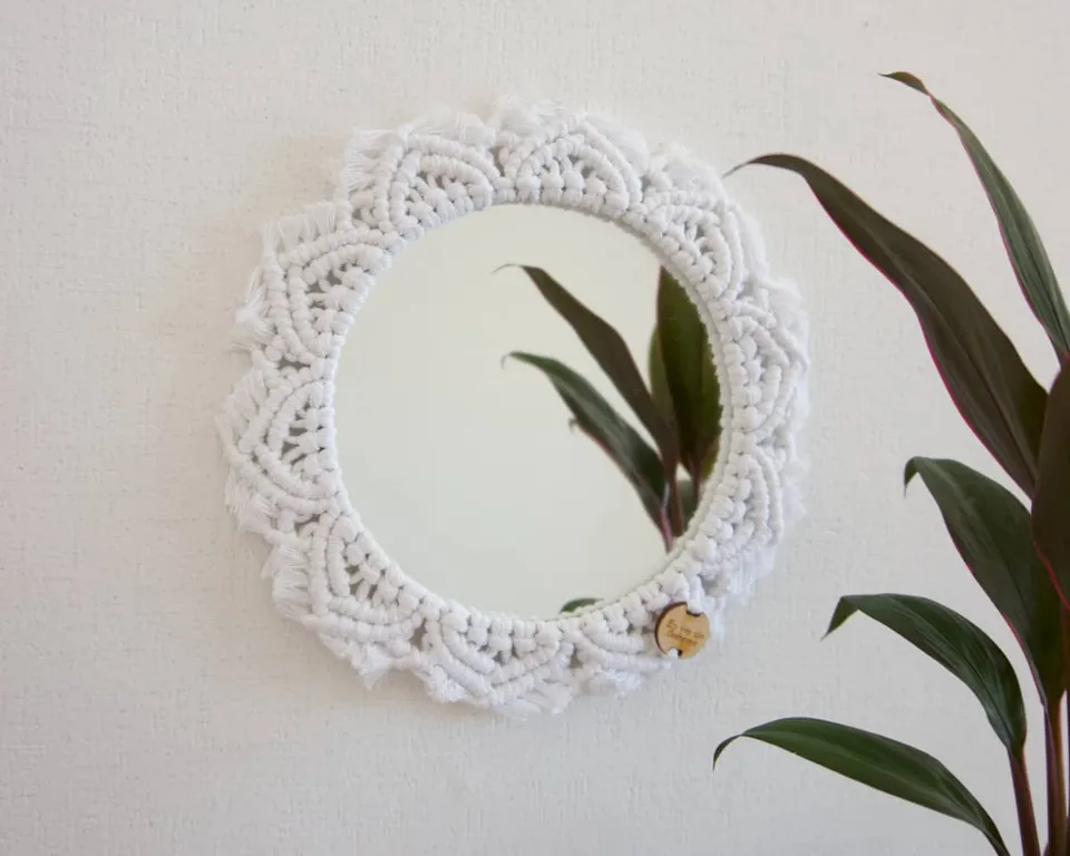 am-cla-miroirs-couronnes-miroir-macram-blanc-rond-20-cm image 1