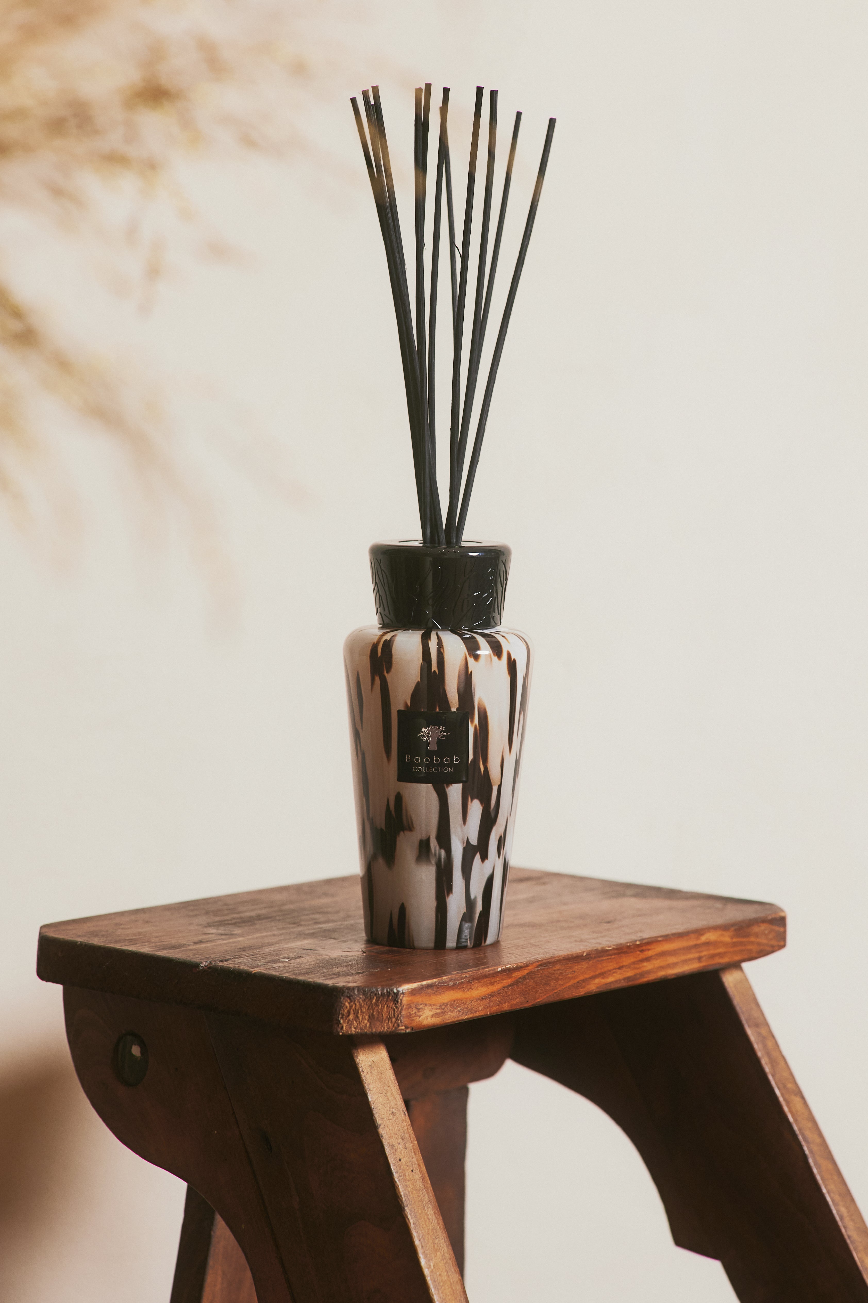 baobab-pearls-black-diffuseur-parfum-maison-500ml-gemme image 2