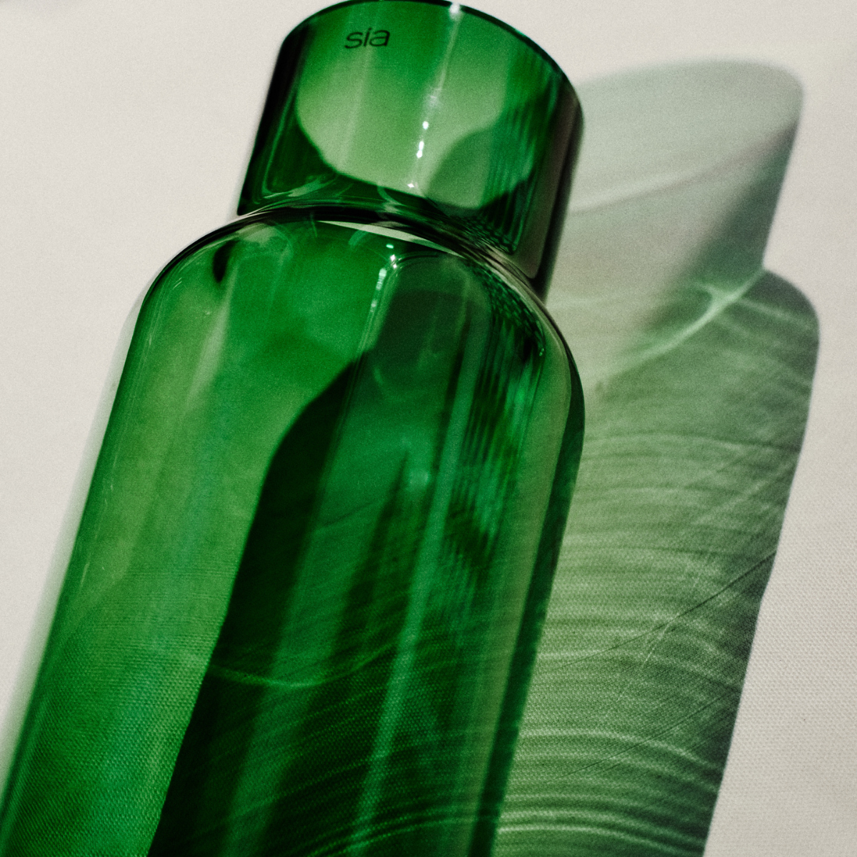 sia-antica-vase-bottle-42-cm-bleu-verre-transparent image 3