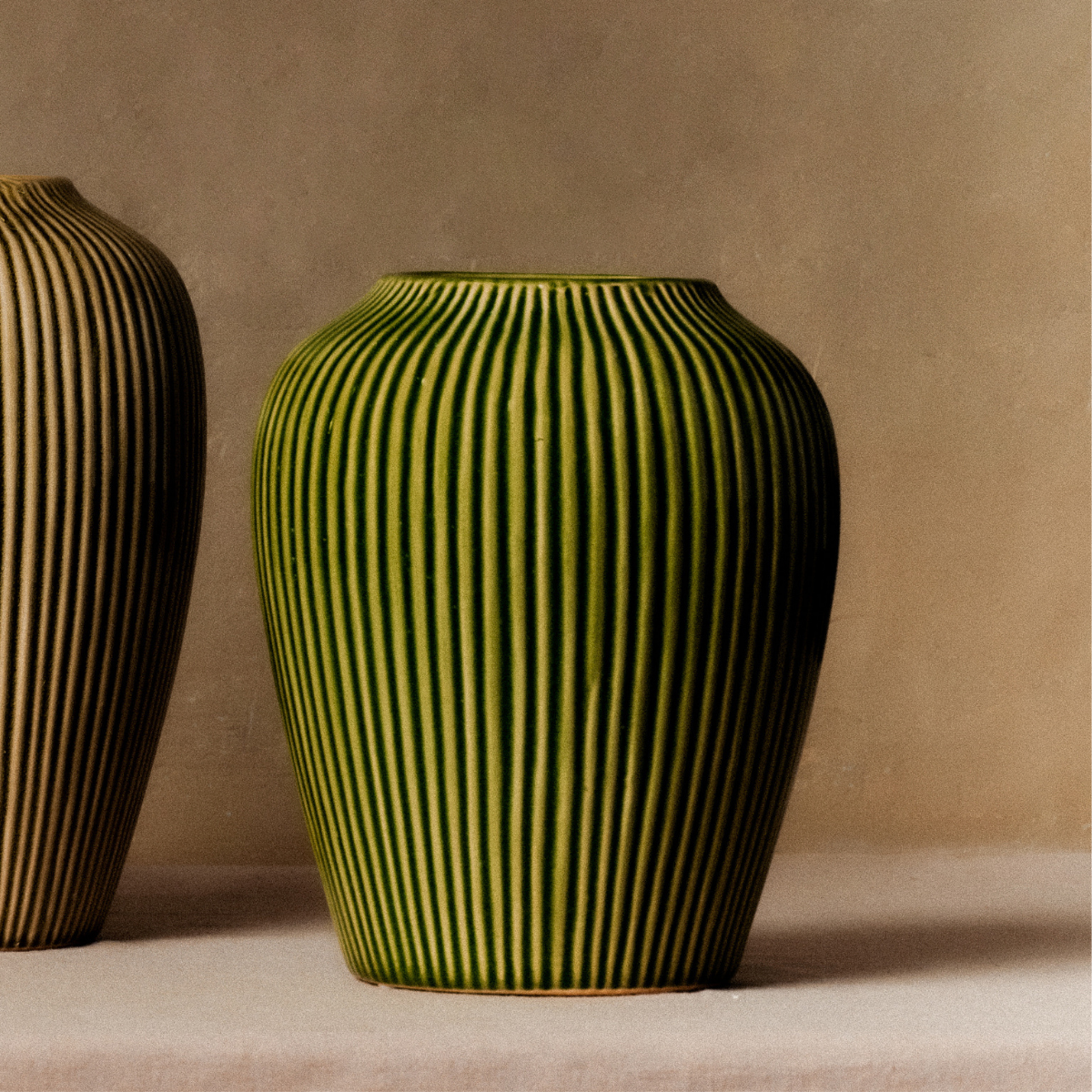 sia-antica-vase-jian-petit-vert-c-ramique-21-5-cm image 5