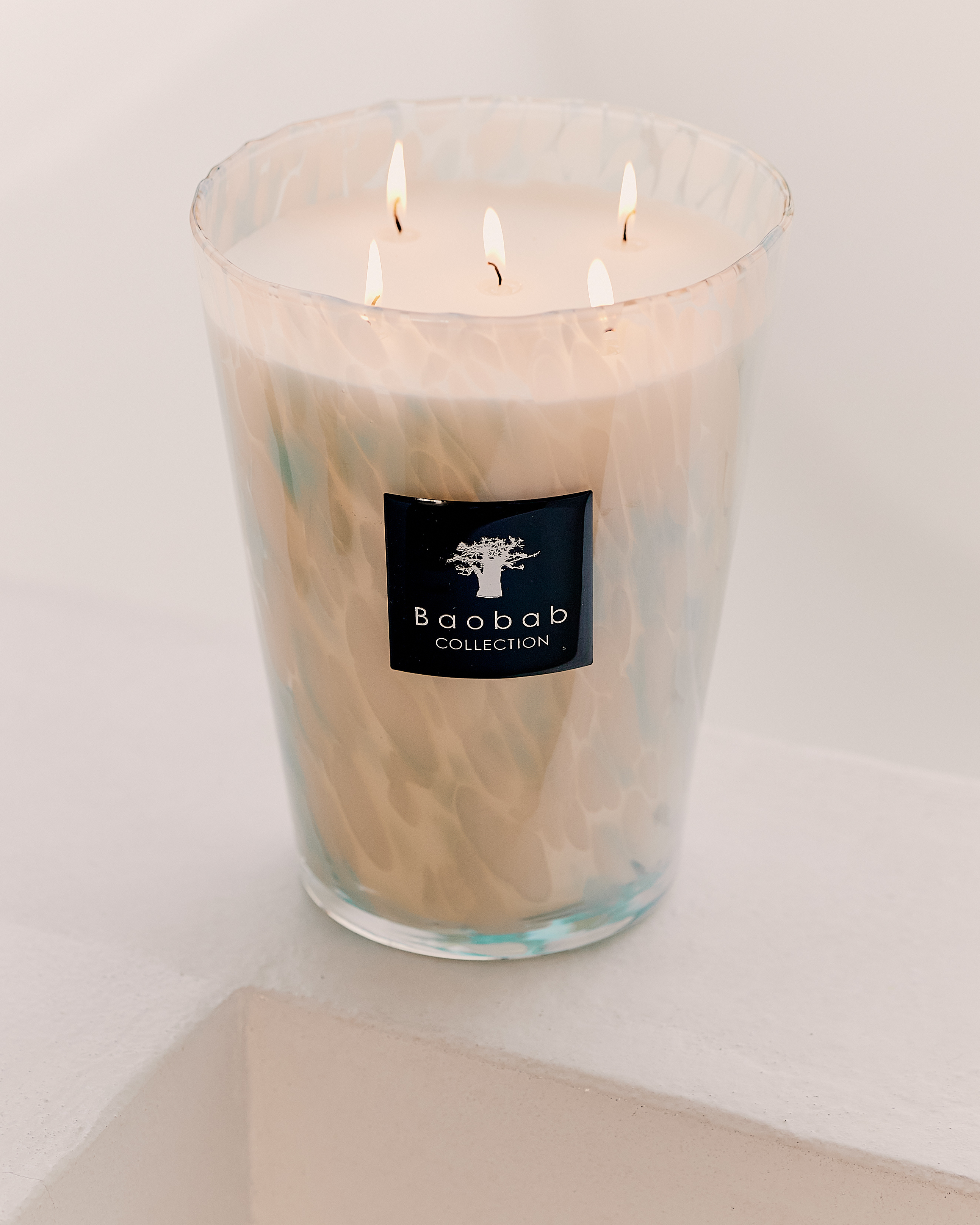 baobab-collection-pearls-sapphire-bougie-parfum-e-classique-marine image 2
