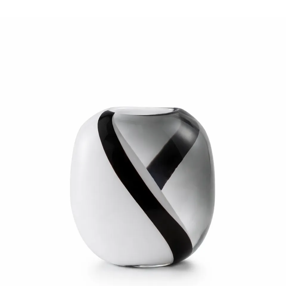 sia-antica-alaska-vase-en-verre-souffl-blanc-22-cm image 1