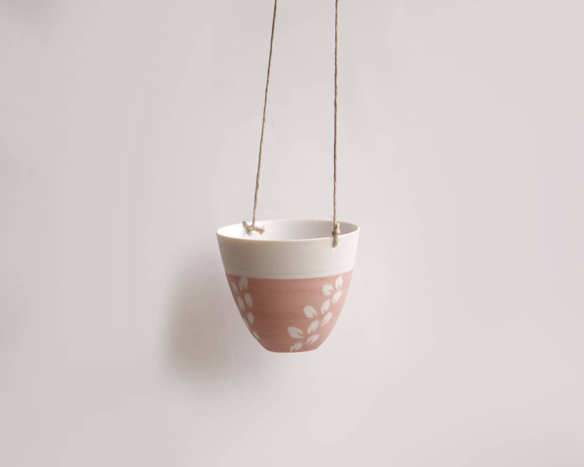 am-cla-pots-cache-pots-pot-porcelaine-rose-floral-suspendu image 7