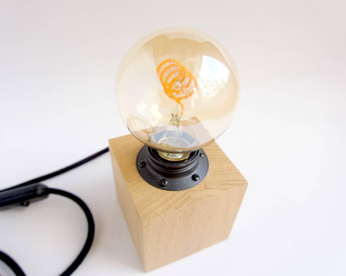 am-cla-lampes-cube-lampe-bois-poser-ch-ne-naturelle-9-cm image 5