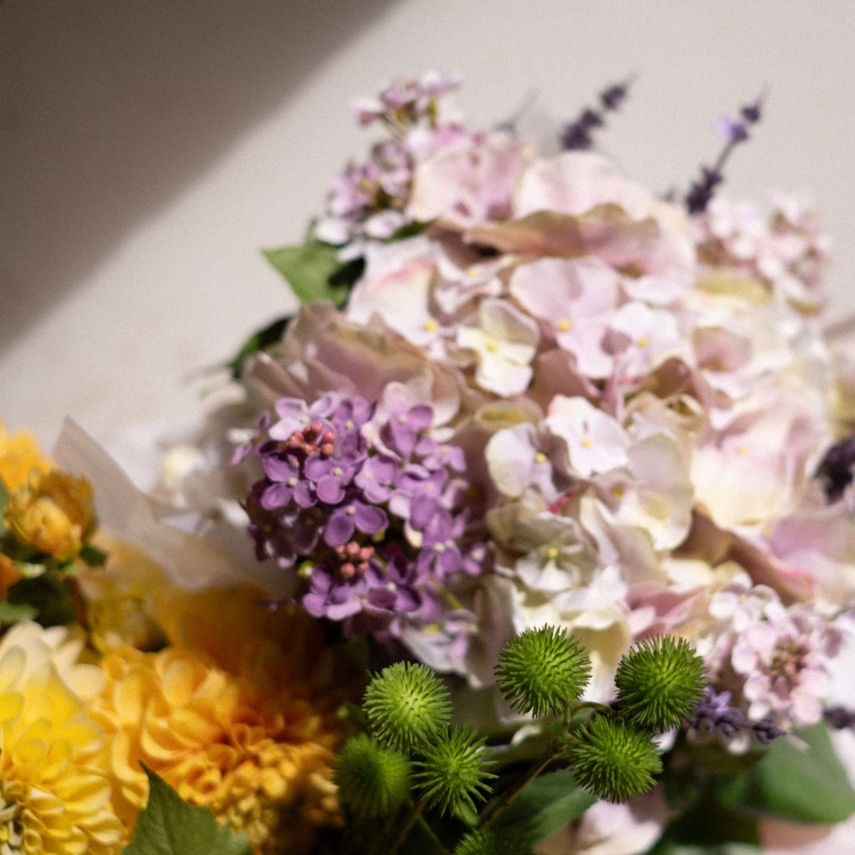 sia-noah-tige-lilas-fleur-artificielle-60-cm image 2