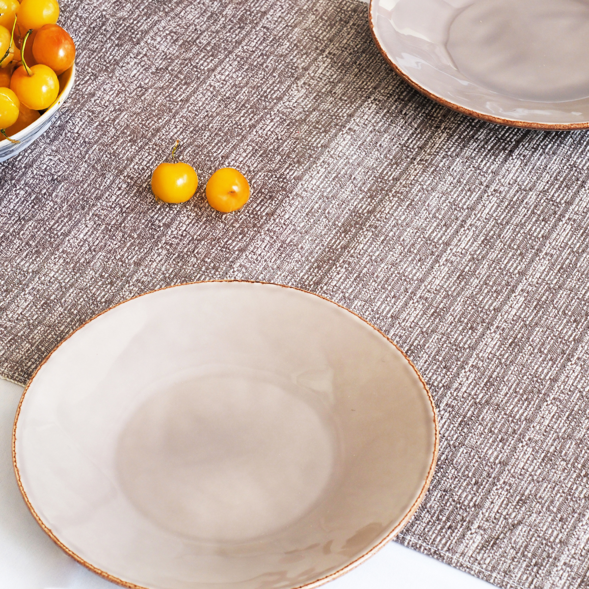 sia-nola-fairy-chemin-de-table-gris-140x40-cm-polyester image 2