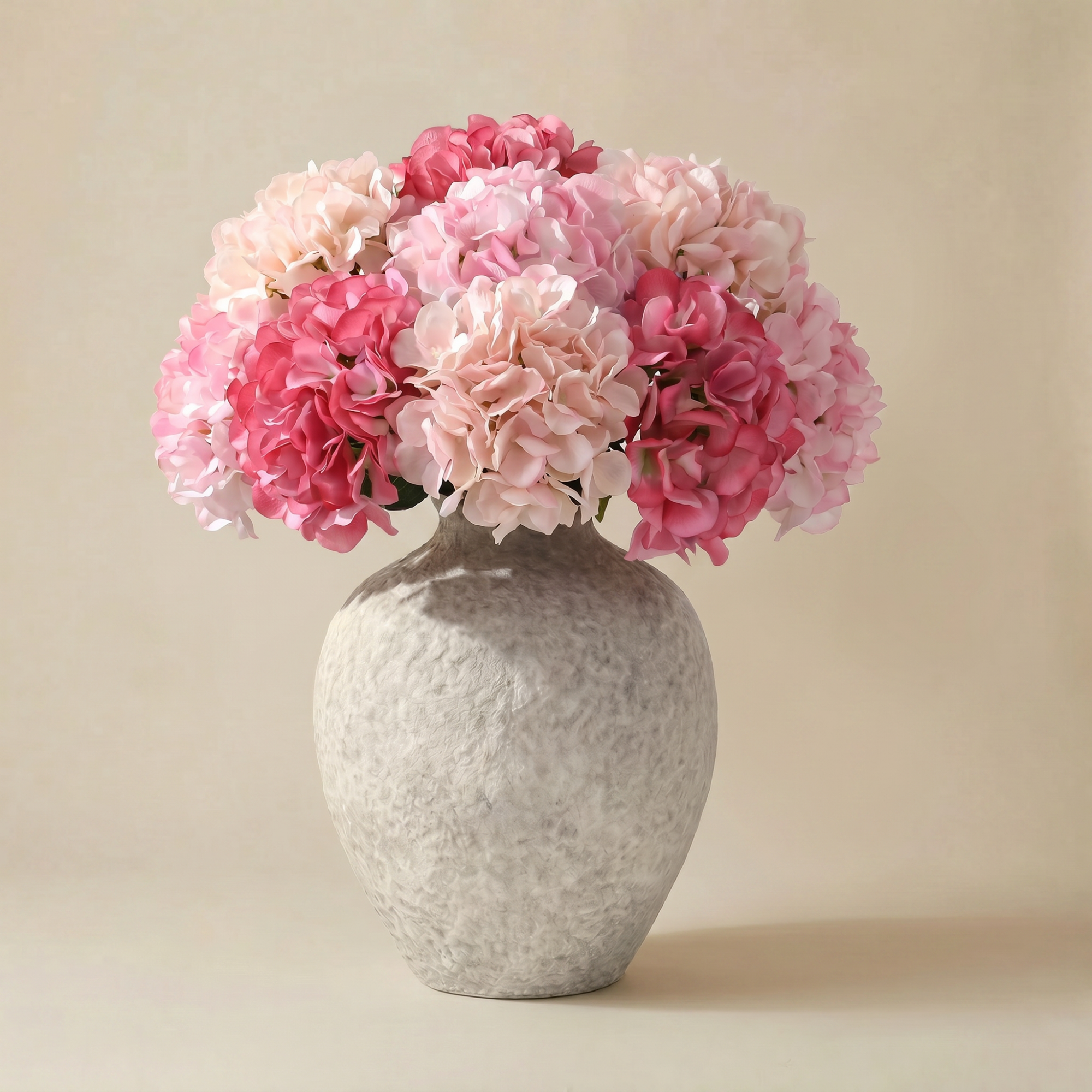 sia-noah-bouquet-hortensia-rose-9-tiges-63-cm image 1