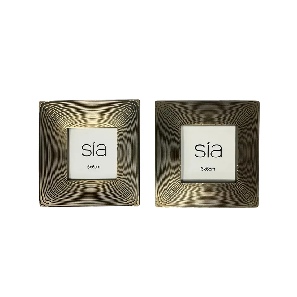 sia-victoria-cadres-photo-print-dor-lot-2 image 1