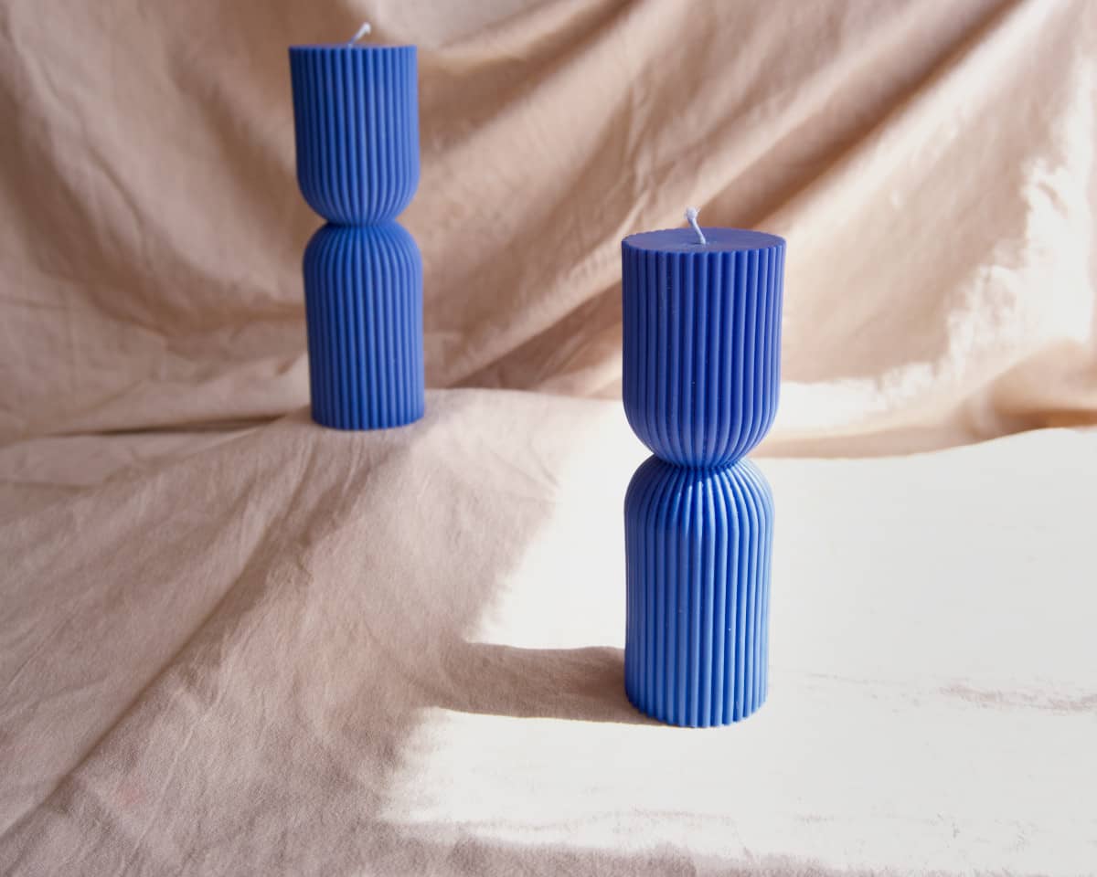am-cla-colonne-bleue-bougie-d-corative-bleue-17-5-cm-cire-v-g-tale image 3