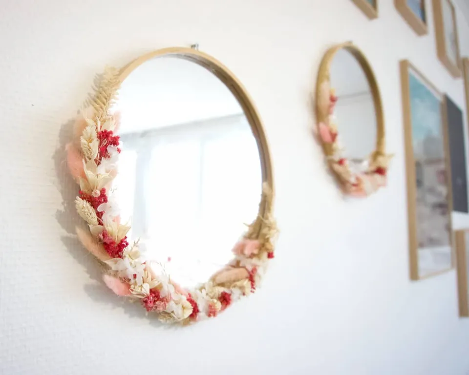 am-cla-miroirs-miroir-rond-fleurs-s-ch-es-roses-29-5-cm image 1