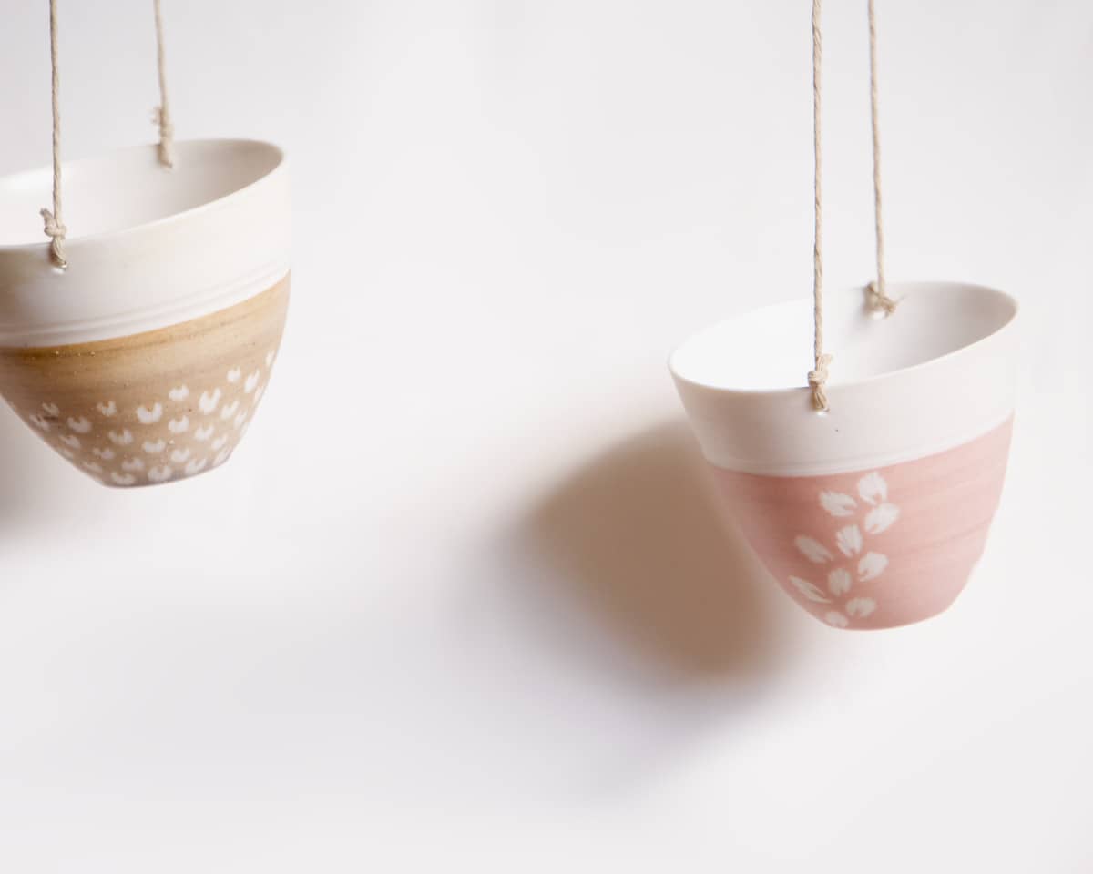 am-cla-pots-cache-pots-pot-porcelaine-rose-floral-suspendu image 5