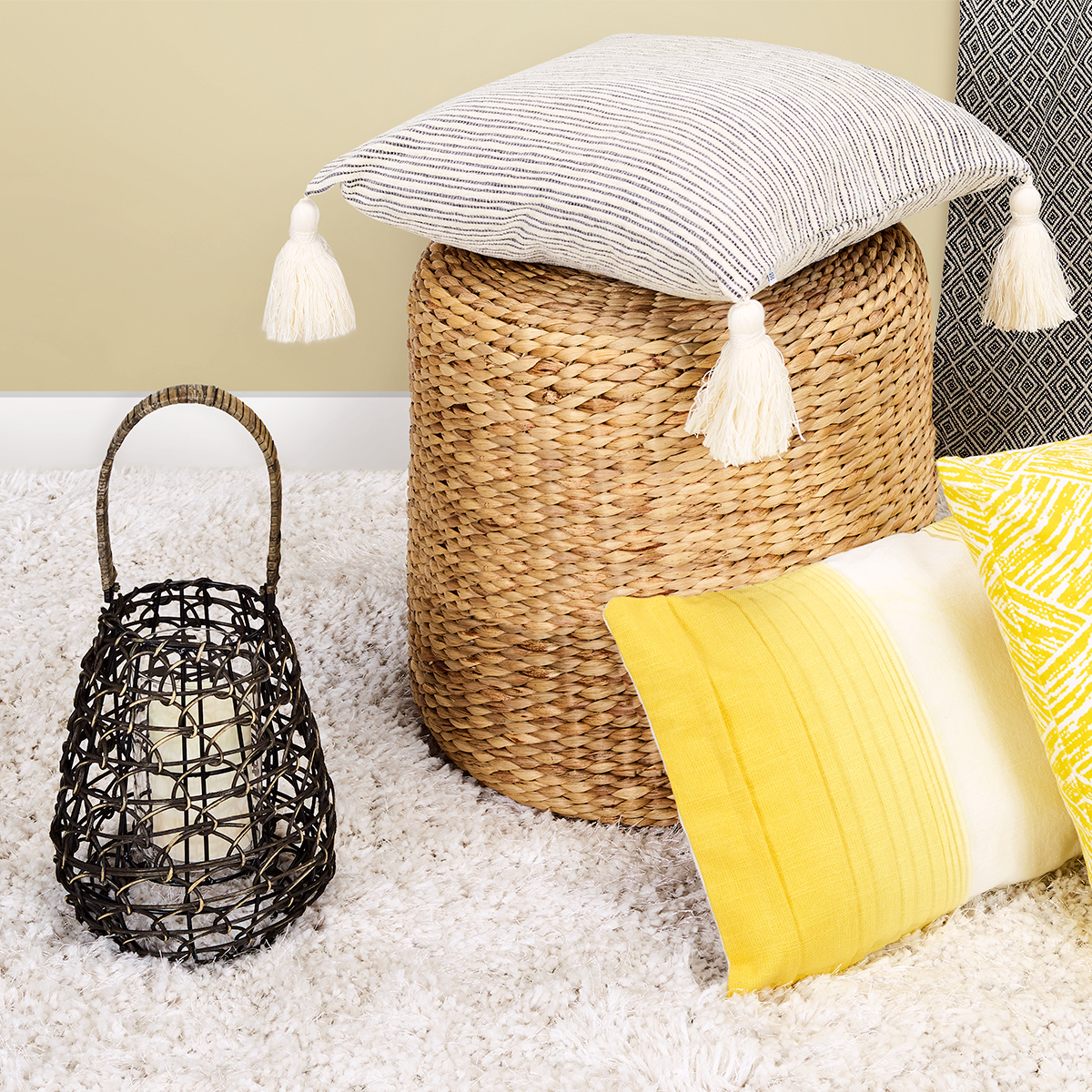 sia-nola-housse-coussin-beige-40x40-cm-ray-e-coton-pompons image 2