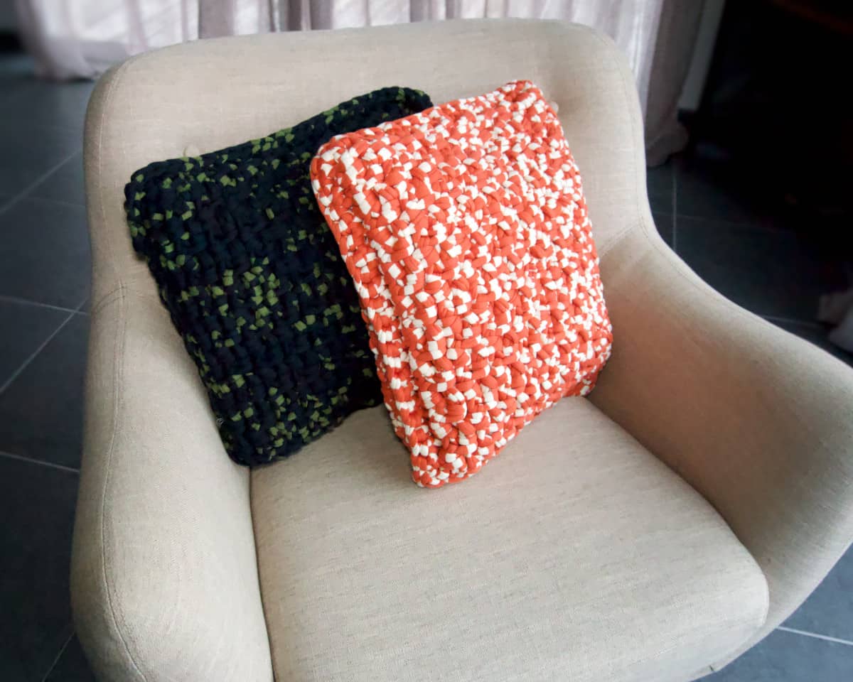 am-cla-coussins-coussin-crochet-orange-blanc-40x40-coton image 7