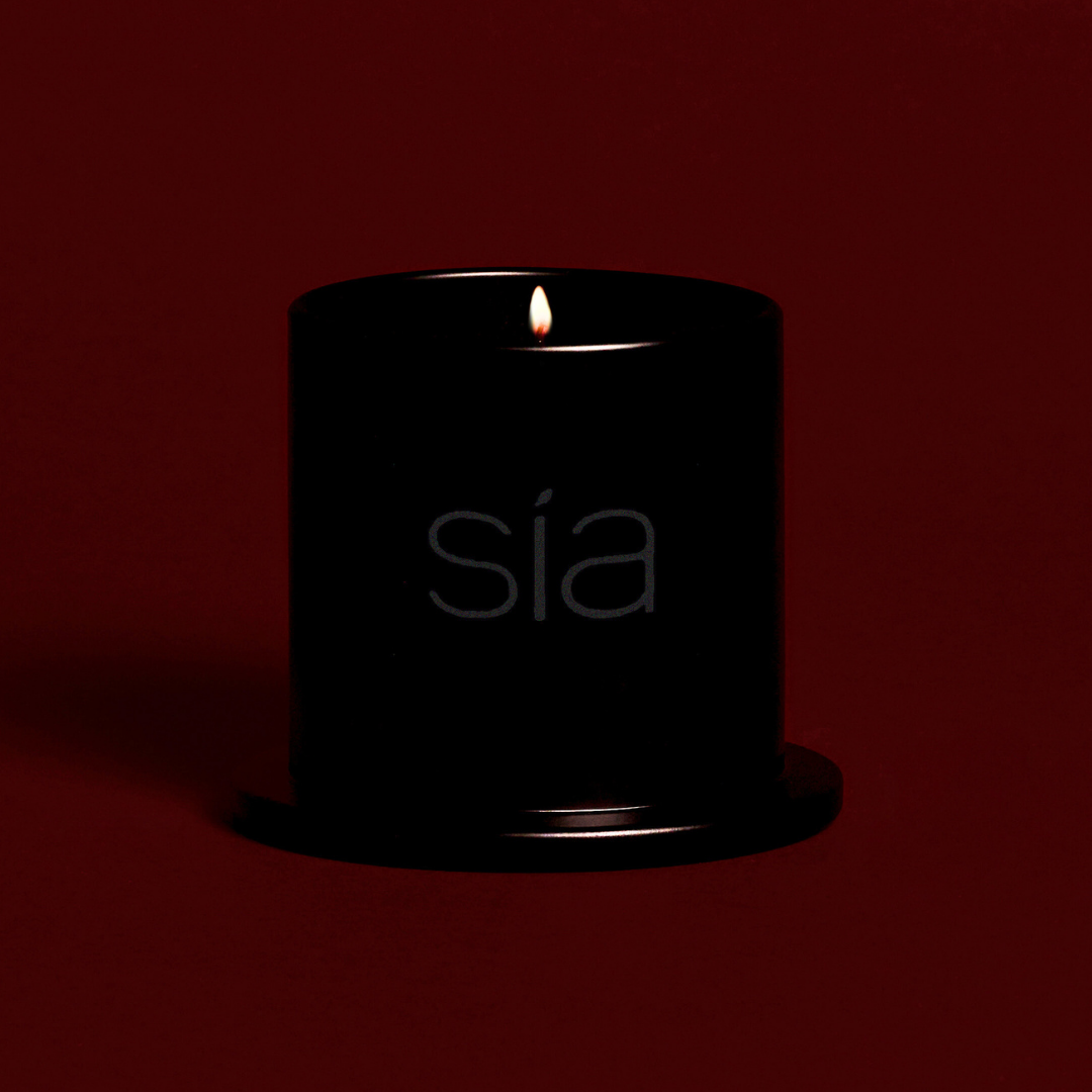 sia-nora-bougie-bella-parfum-e-figue-noir-16-cm image 4