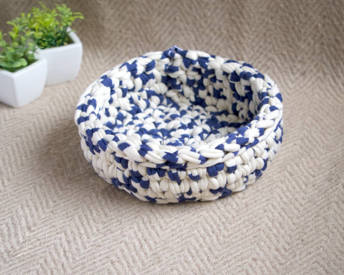 am-cla-coffret-cadeau-bougie-figue-panier-crochet-bleu image 4