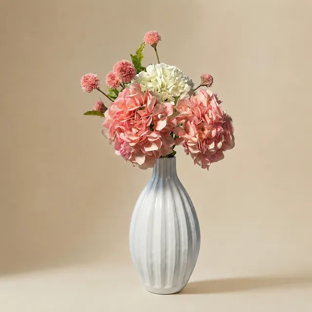 sia-noah-bouquet-hortensias-roses-artificiel-5-tiges image 1