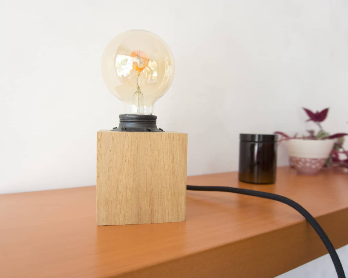am-cla-lampes-cube-lampe-bois-poser-ch-ne-naturelle-9-cm image 7