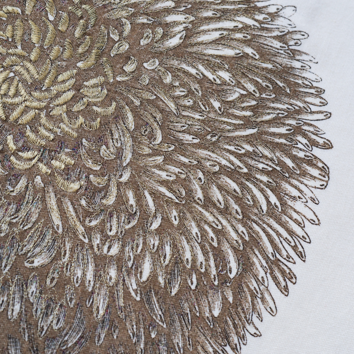 sia-nola-chemin-de-table-goldy-brod-blanc-140-cm image 4