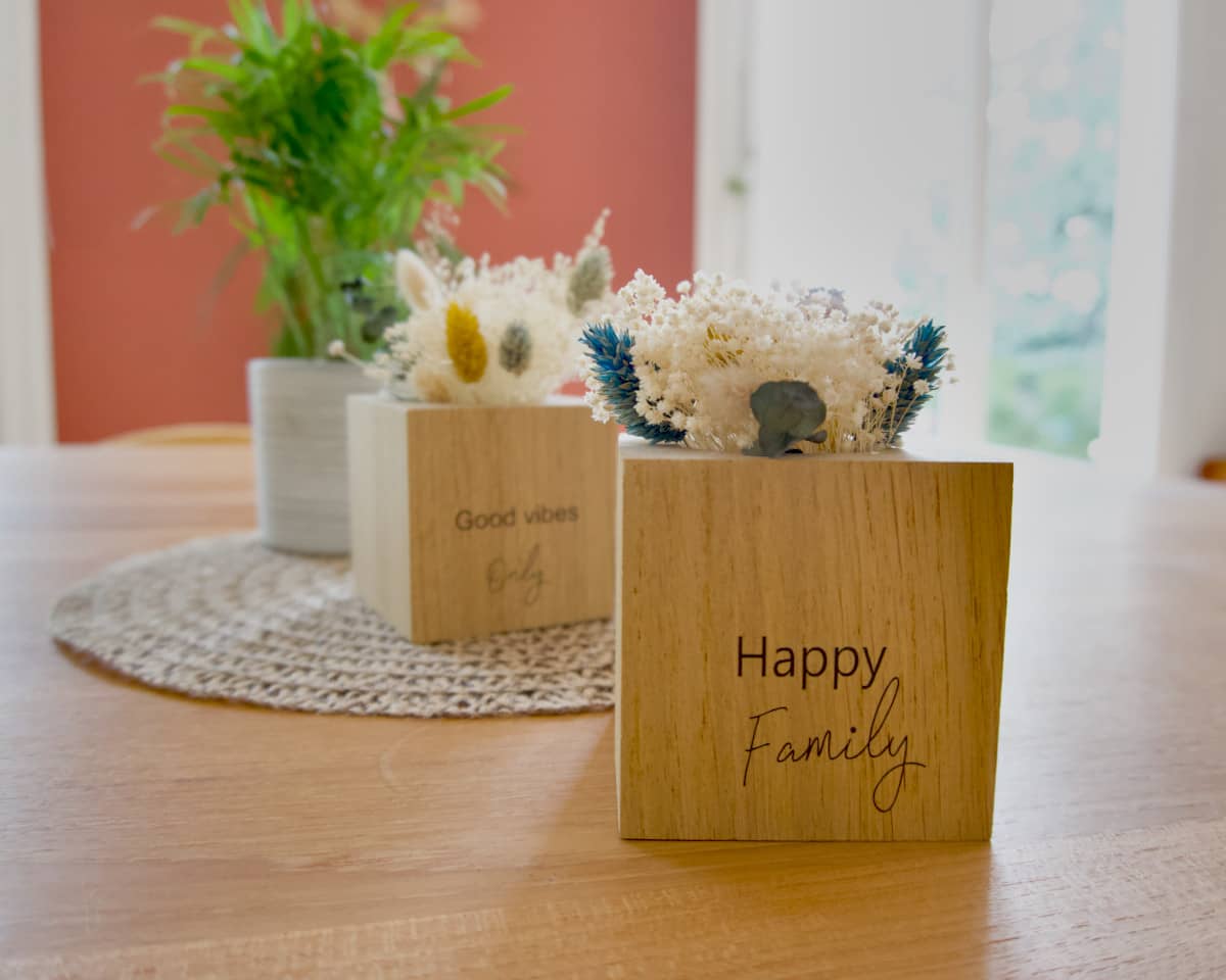 am-cla-cache-pot-bois-cube-ch-ne-fleurs-s-ch-es-jaune-bleu image 6