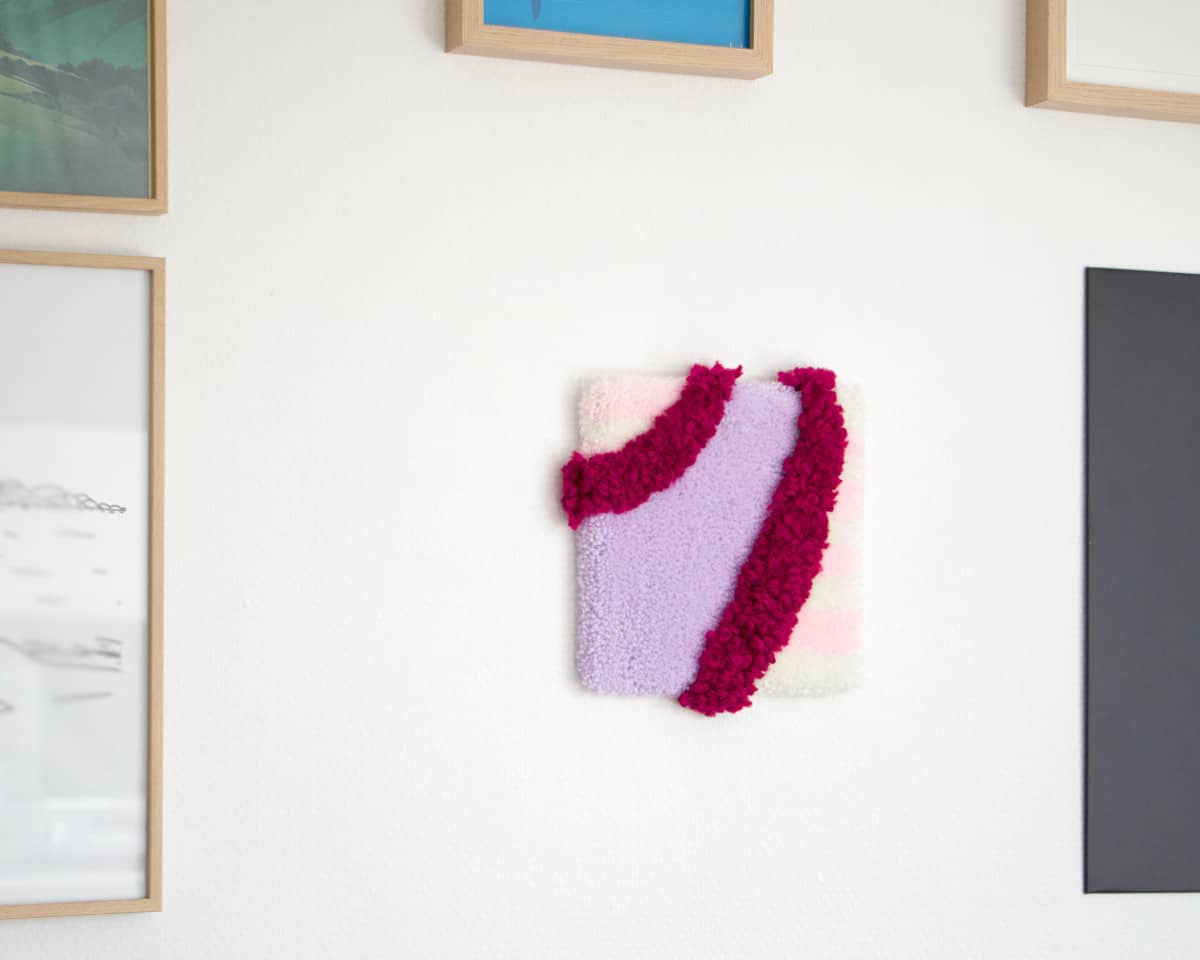 am-cla-tufting-d-coration-murale-carr-e-rose-violette-21cm image 1