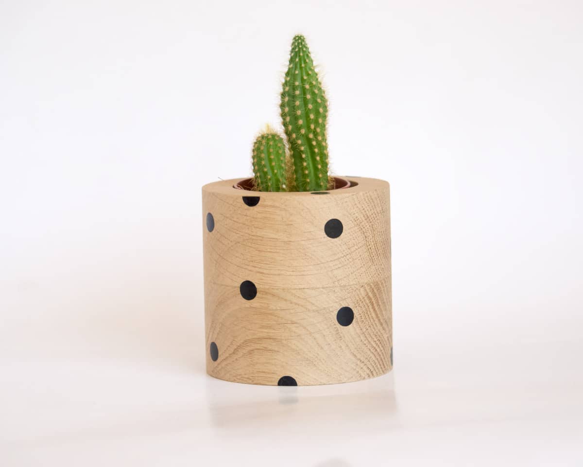 am-cla-pots-cache-pot-bois-rond-pois-noirs-9cm-ch-ne image 1